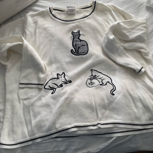 Sweaters Vintage Black White Thrifted Cat Sweater Poshmark